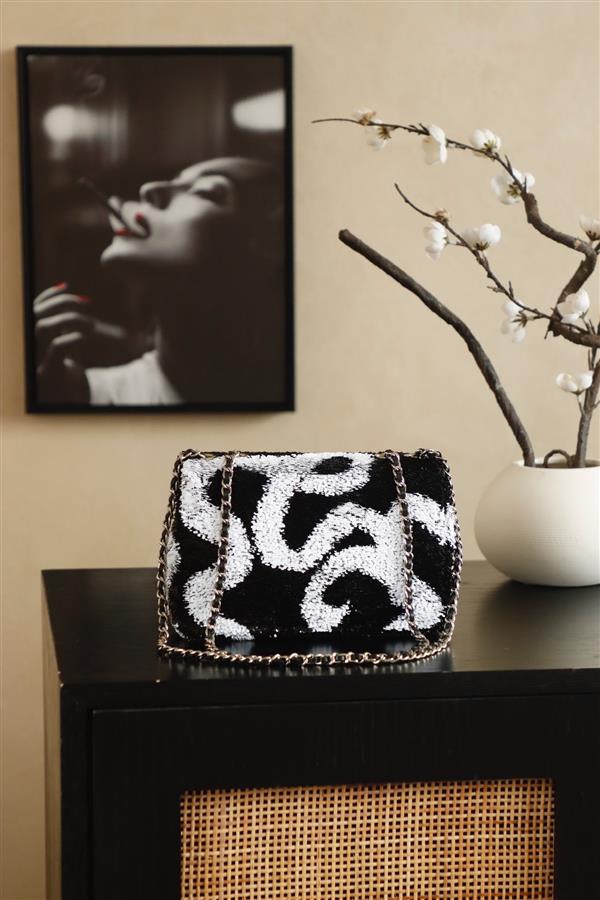 2026131214250780 900